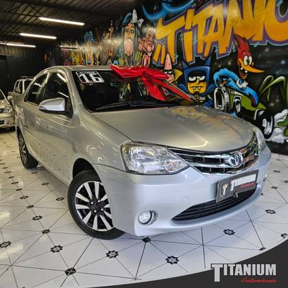 TOYOTA ETIOS 1.5 PLATINUM SEDAN 16V FLEX 4P MANUAL